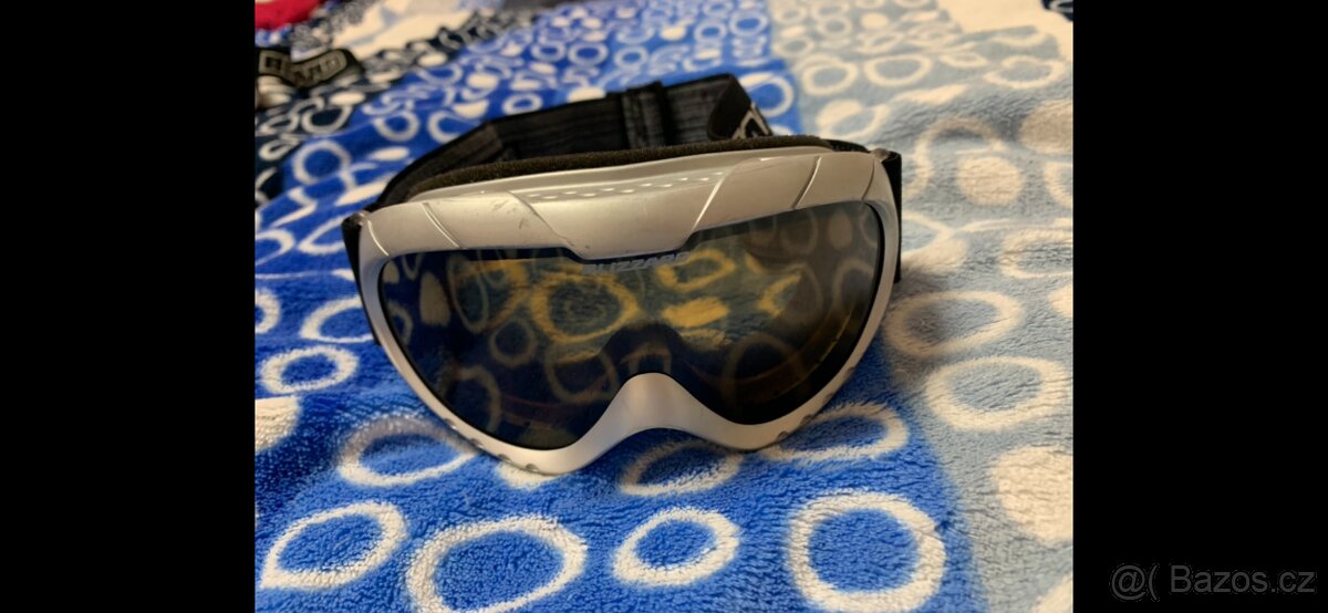 Lyžařská helma a 2x brýle velikost S - 5