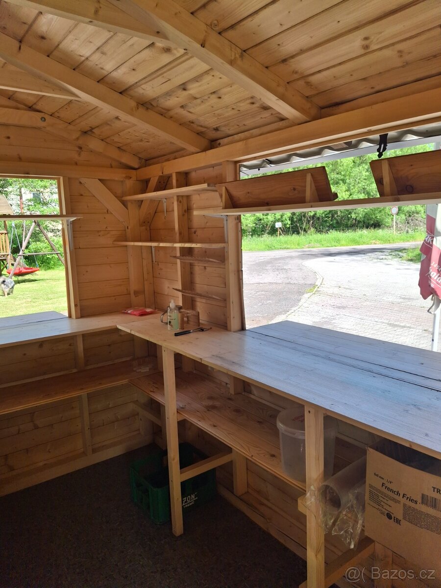 Prodejní stánek dřevěný 3x4m - 5