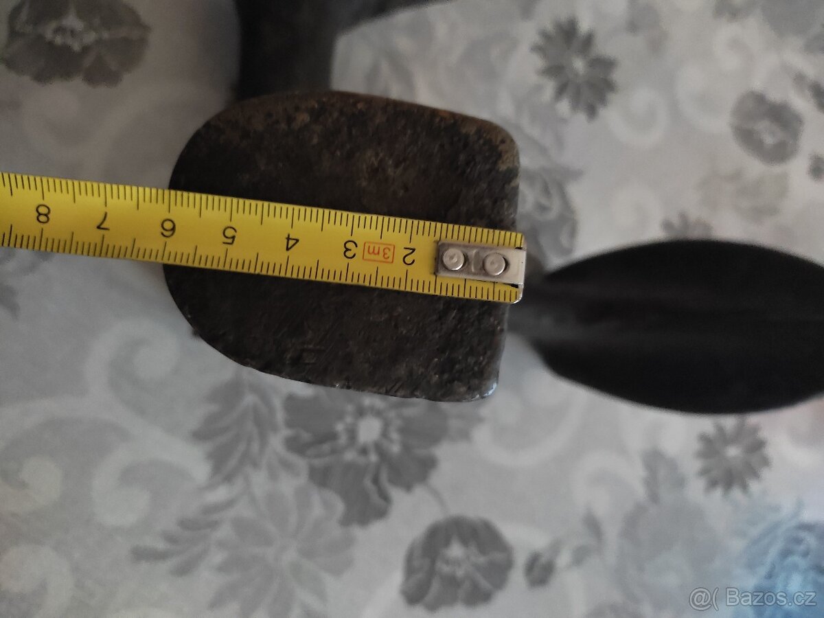 Ševcovská trojnožka - 5