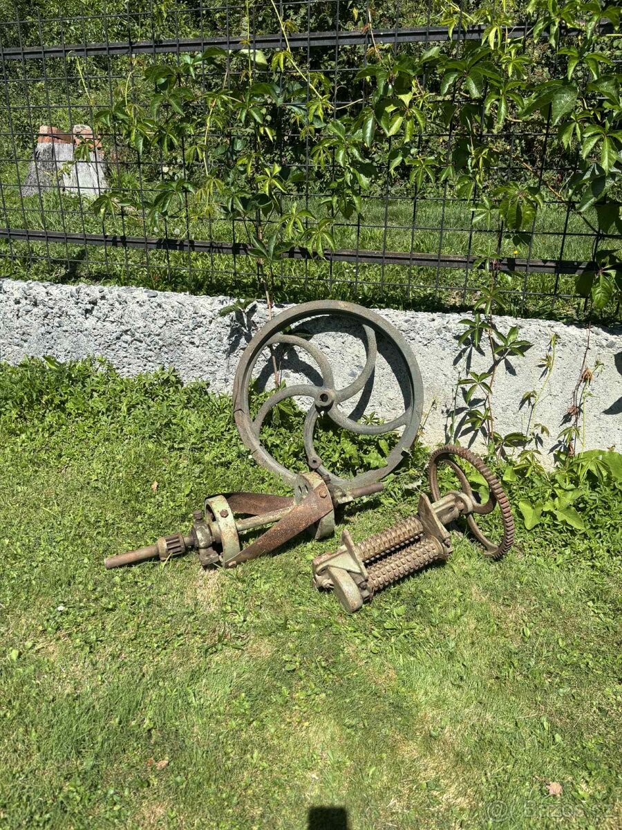 Litinové díly na velkou řezačku kopřiv - 5