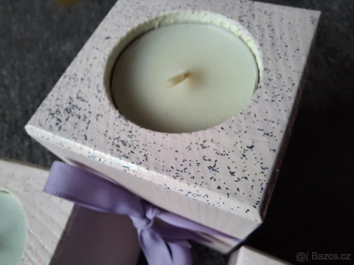 Svícen dřevěný lakovaný - 5
