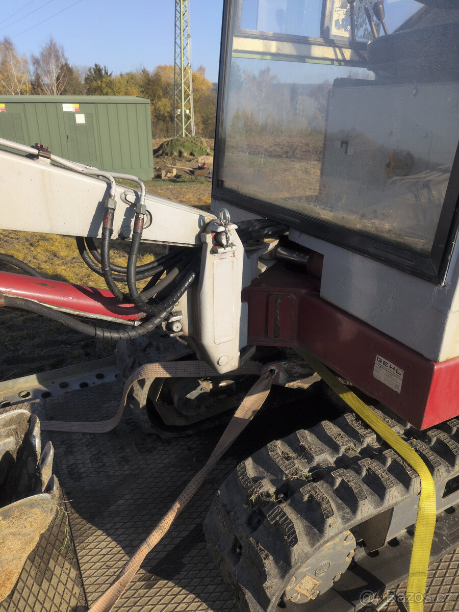 Bagr 1,6t, lžíce 30, 45 a 70 cm - 5