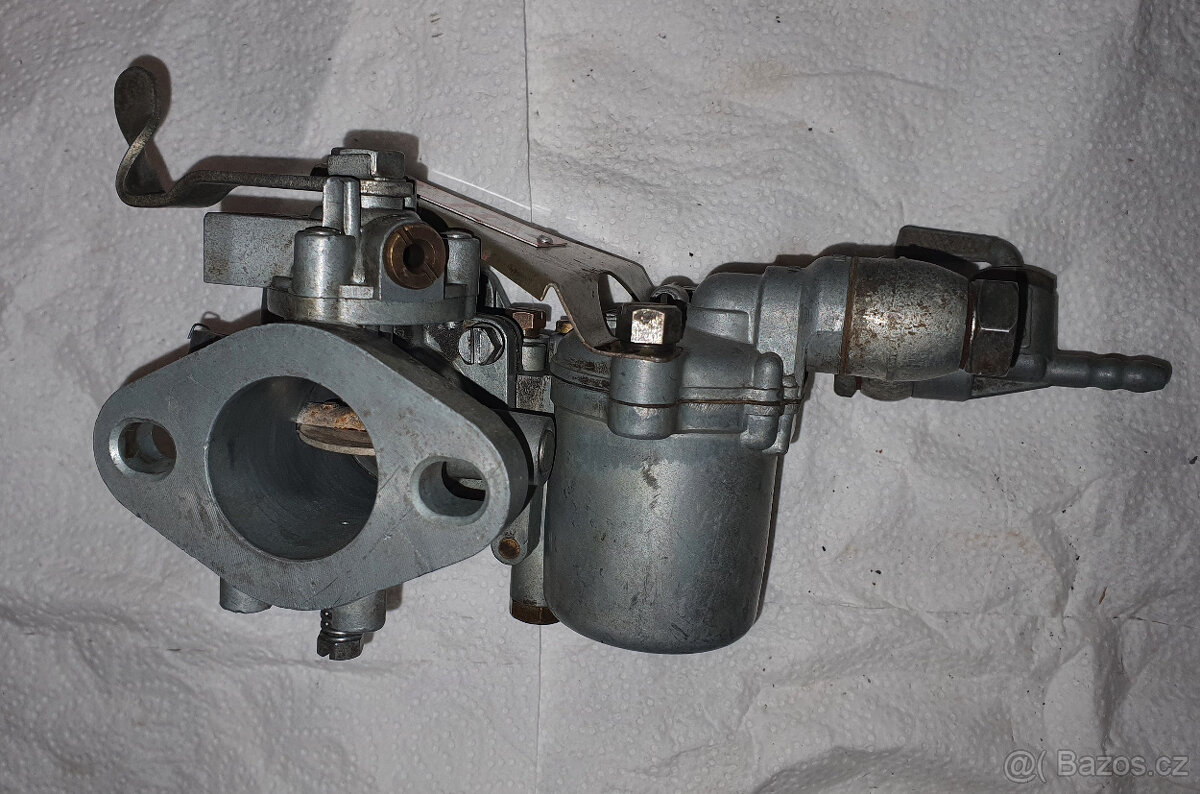 Karburátor na centrálu Jikov - 5