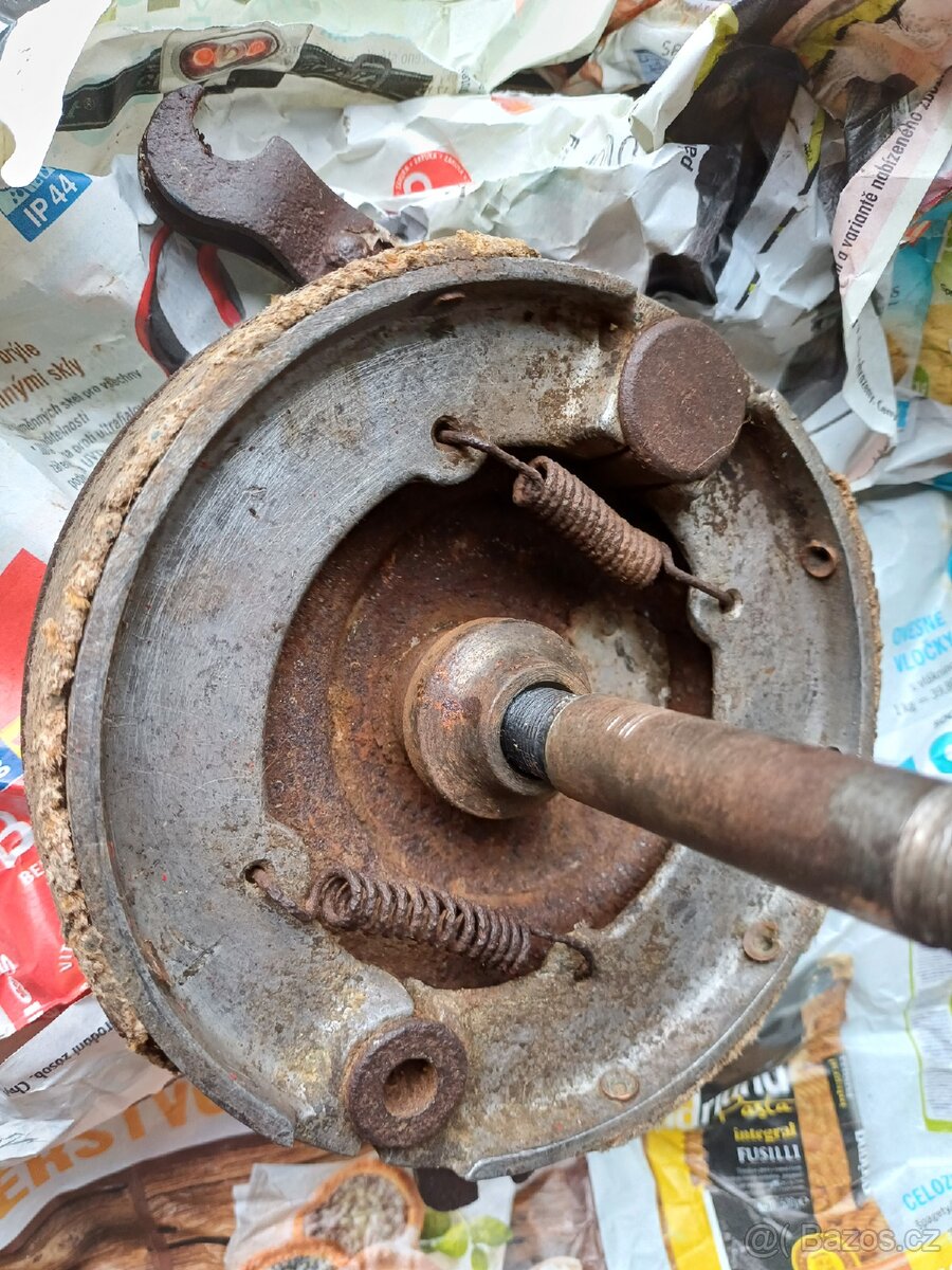 Prodám přední a zadní kolo Jawa 250 Duplex - 5