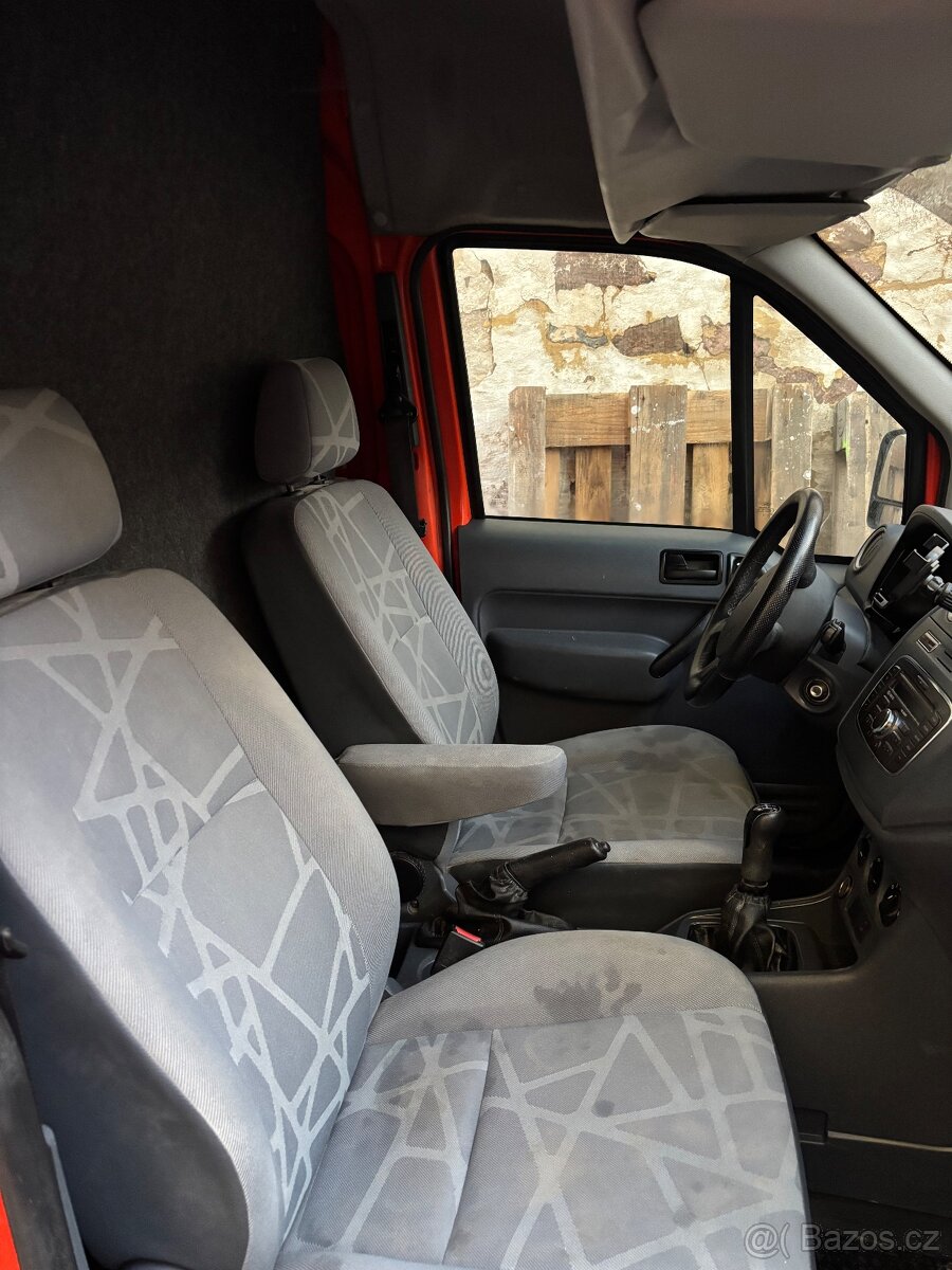 Ford Tranzit connect - 5