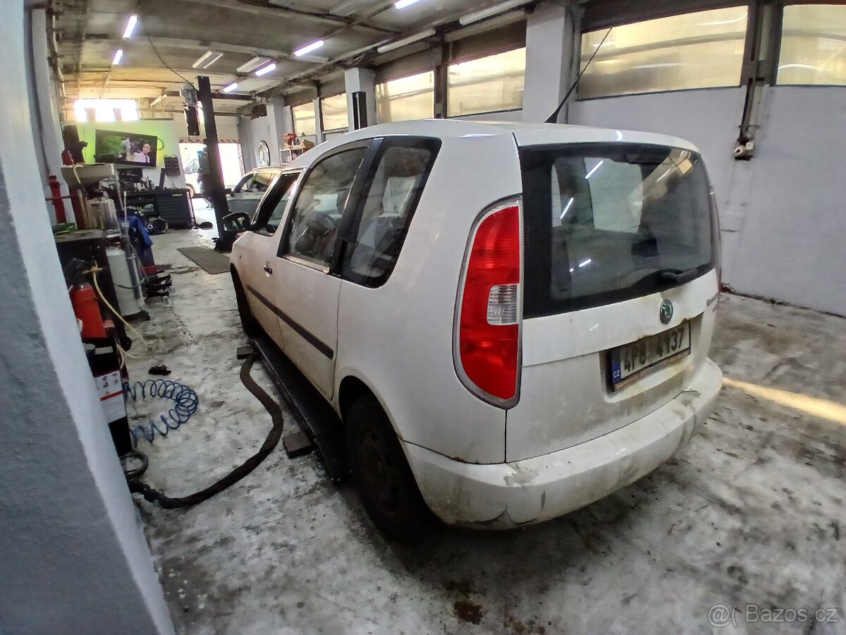 Škoda roomster 1.2 tsi - 5