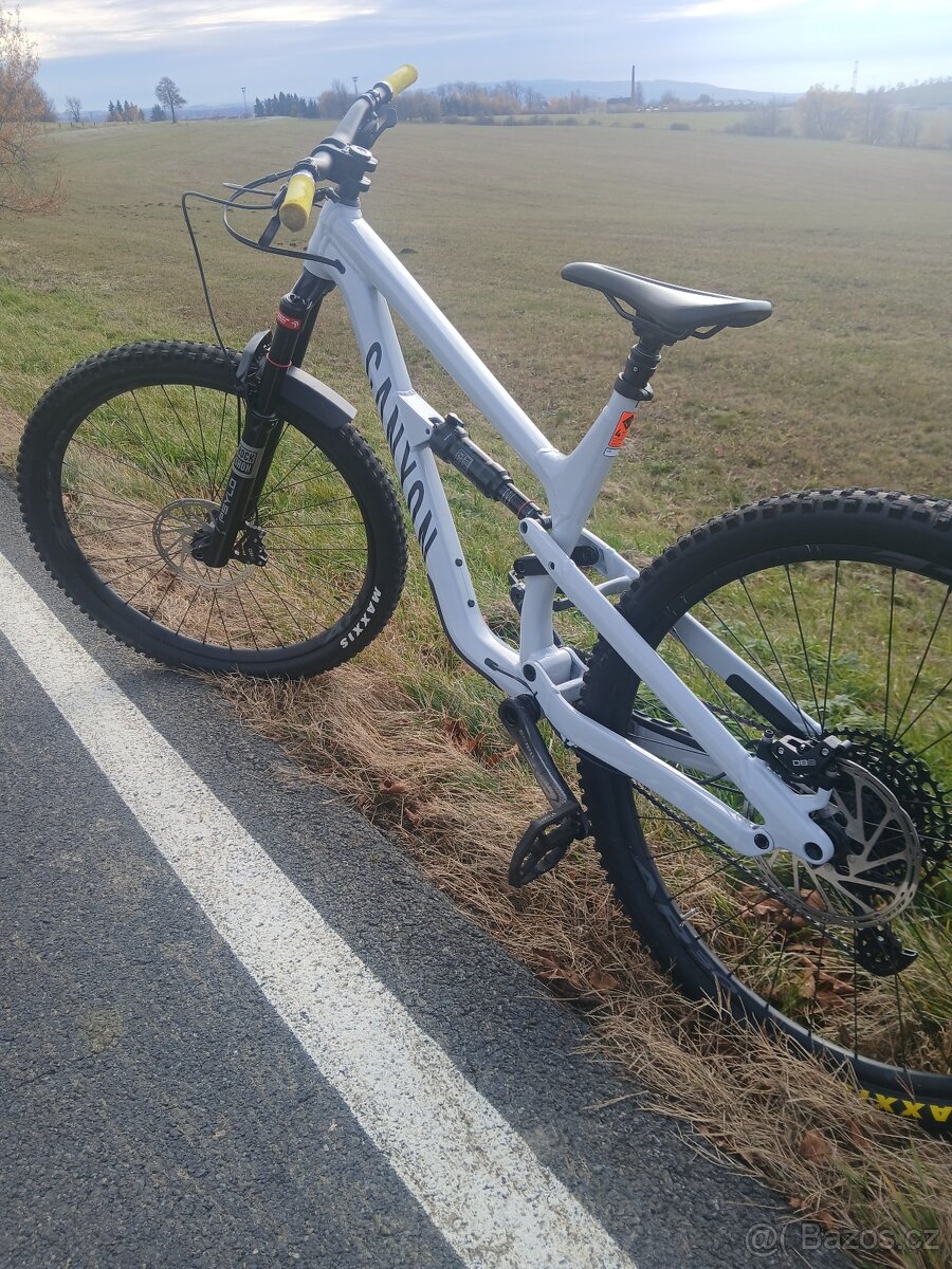 Canyon Spectral 5 - 5