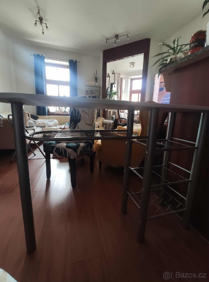 Jídelní barový stůl - 5