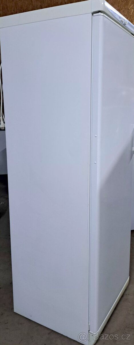 Mrazák 7 šup. Privileg oko_energiesparer. - 5