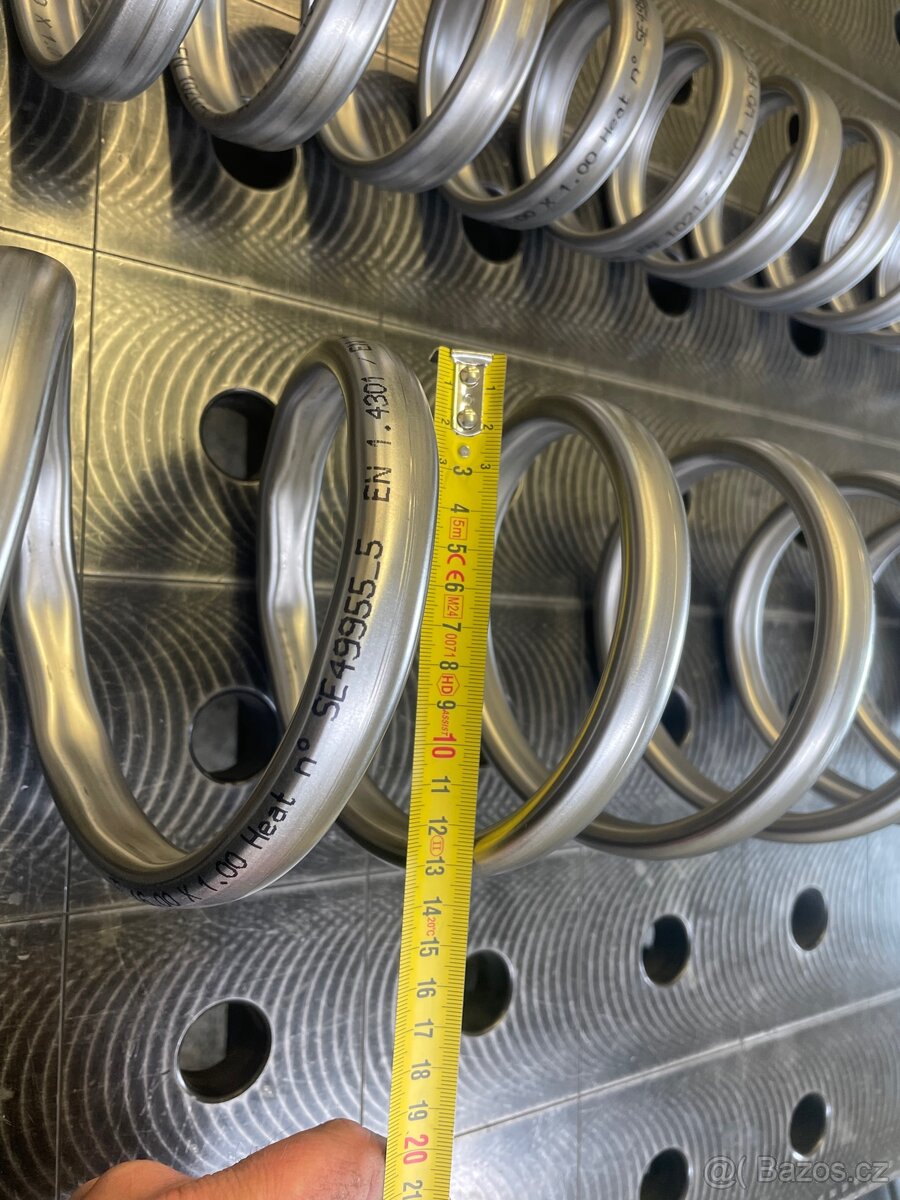 Nerezová spirála - 5