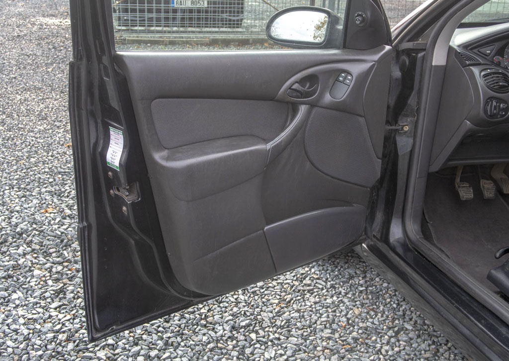 Ford Focus 1.6i 16V DIGI – 2x KOLA - 5