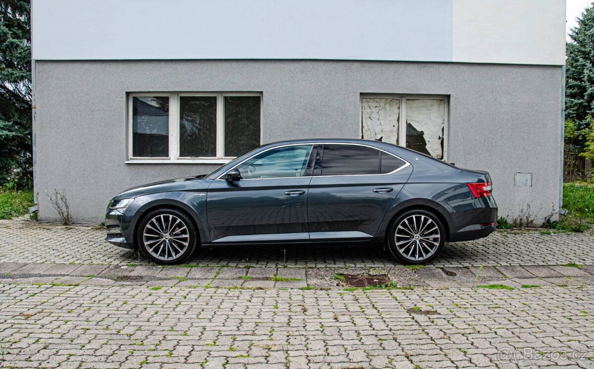 Škoda Superb 2.0 TDI SCR DSG - 5