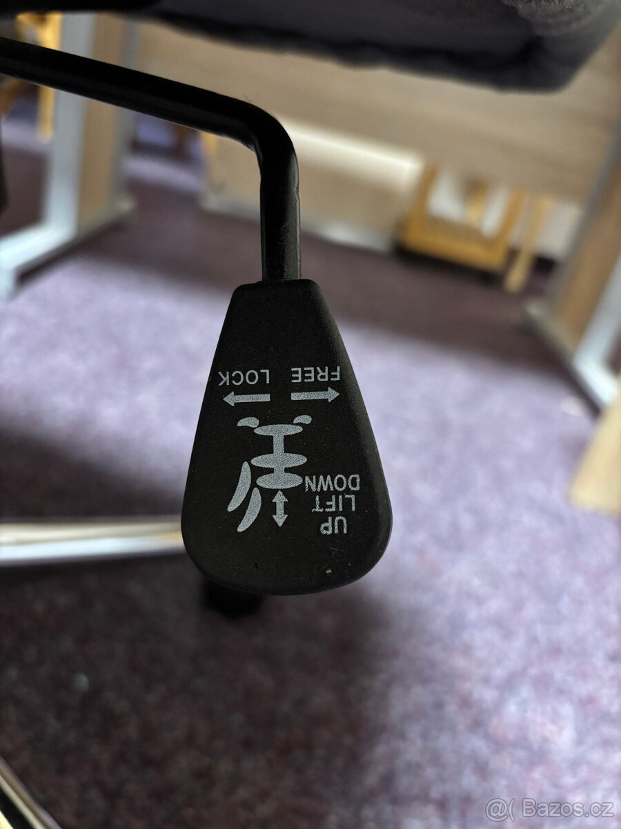 Kancelářská židle - 5