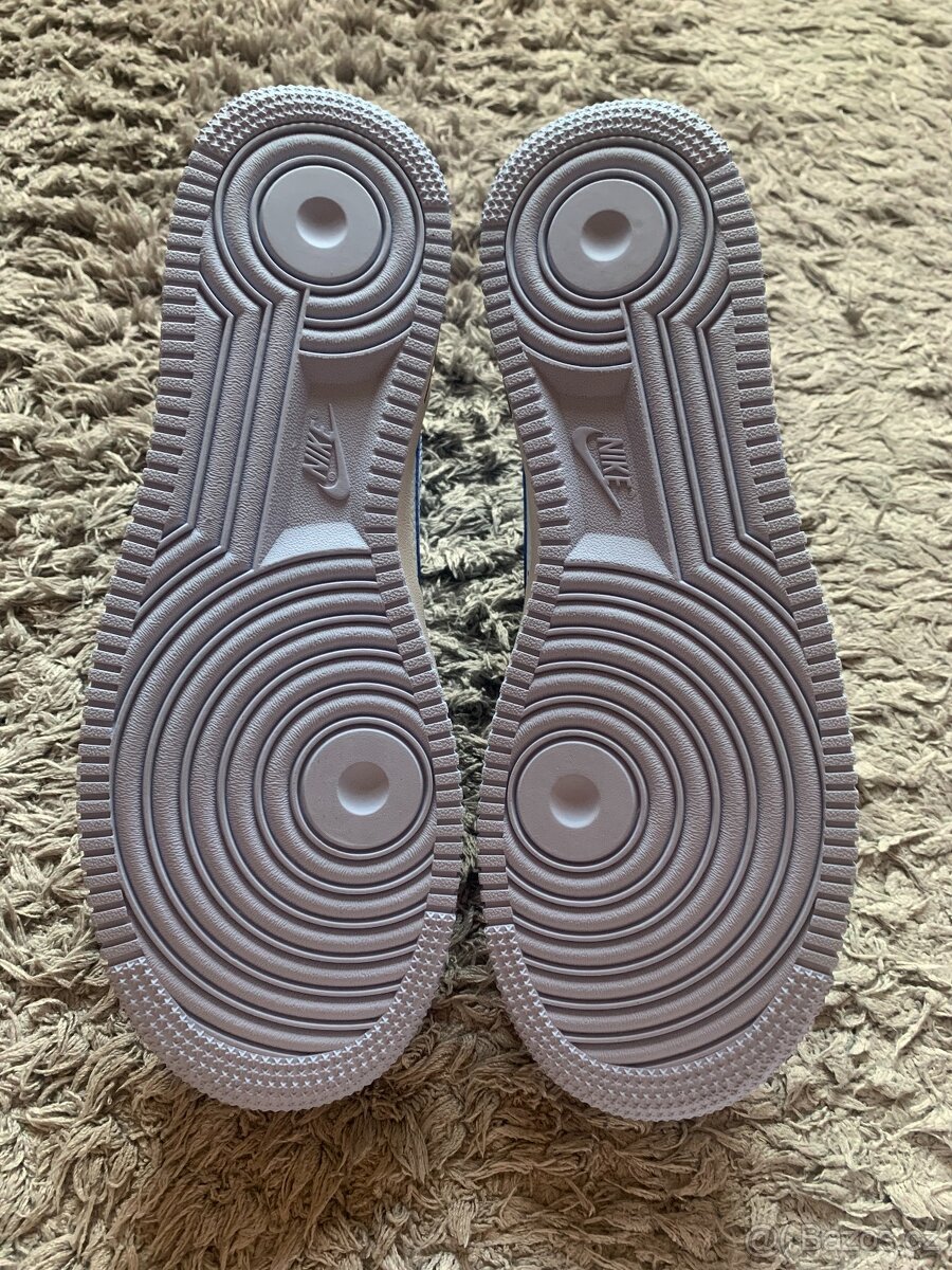 Nike Air Force 1 Low Blue Patent - 5