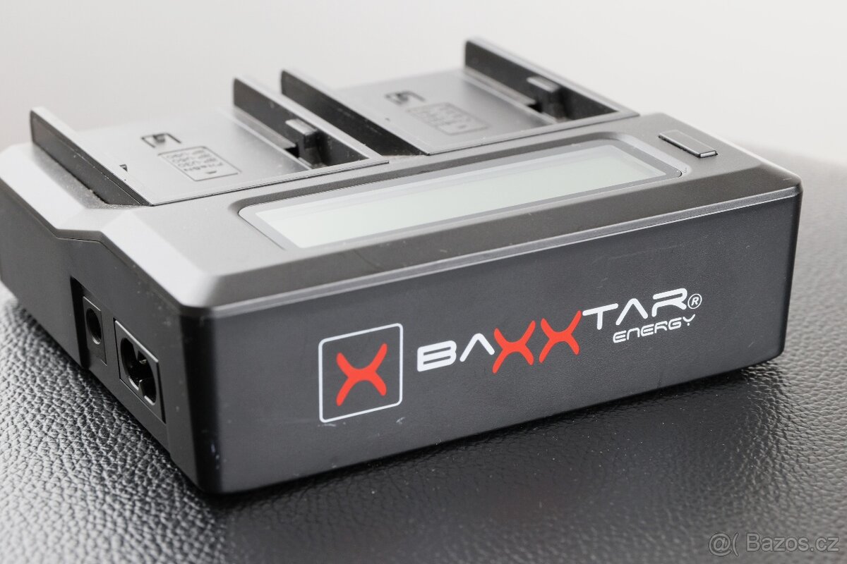 2x SMALLRIG BP-U60 6800 mAh & nabíječka - 5