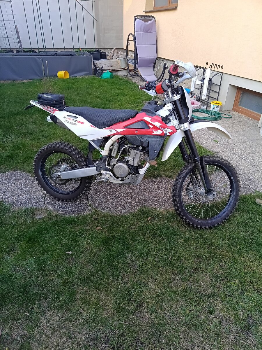 Husqvarna TE 310 rok 2011 - 5