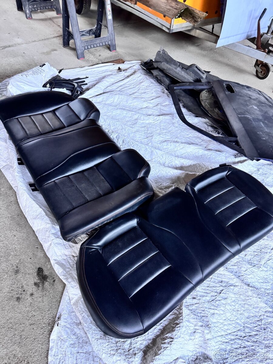 Dodge charger 3.5 v6 - 5