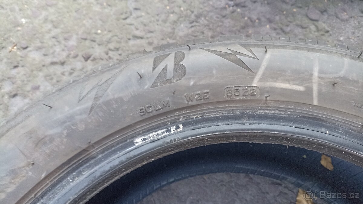 215 55 17 Bridgestone blizzak LM 005 3 kusy - 5