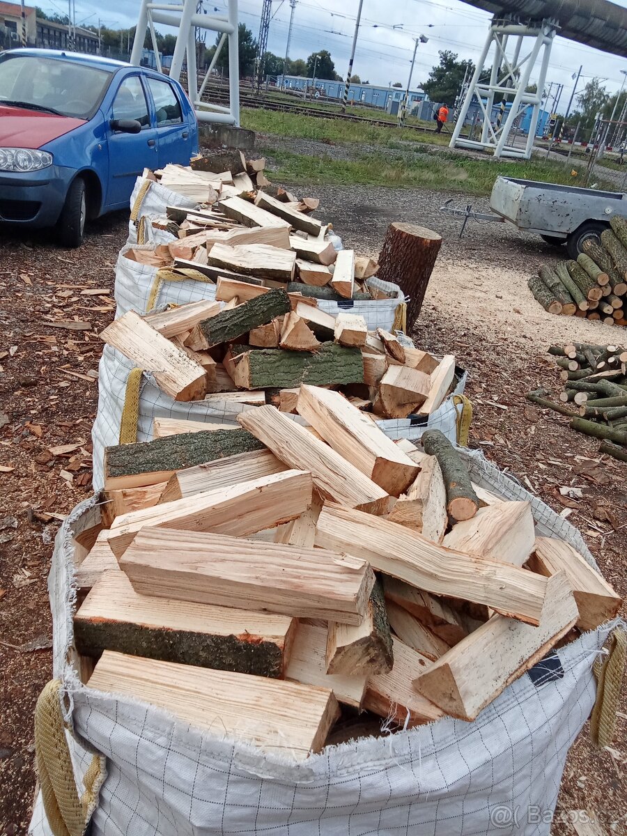 Palivové dřevo štípané - 5