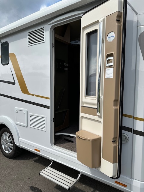 Eura Mobil Profila T 726 EB Automat - 5