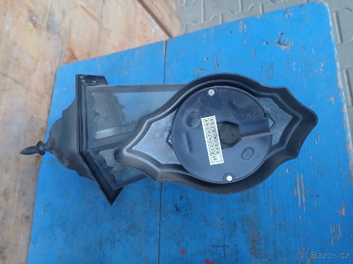 Venkovní nástěnné svítidlo - 5