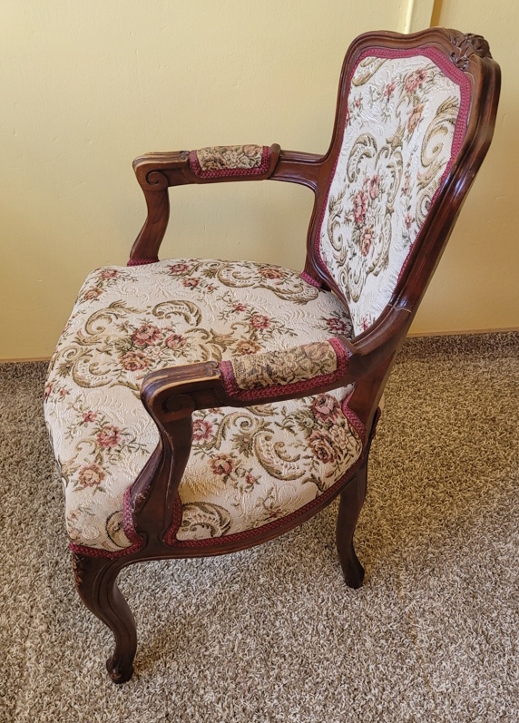 Sestava dvou křesel a stolu - 5