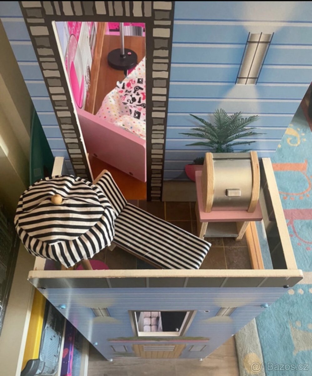 Velký dřevěný dům - 5