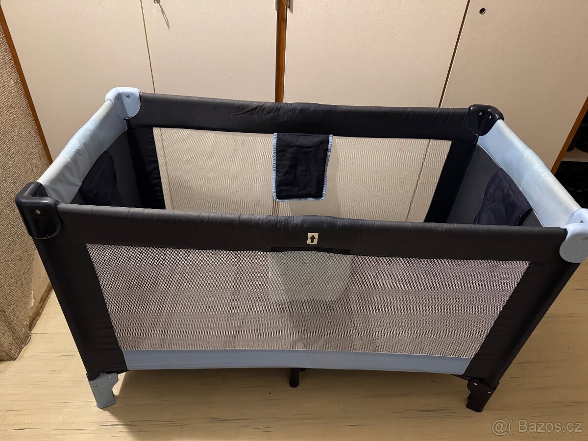 Cestovní postýlka - 5
