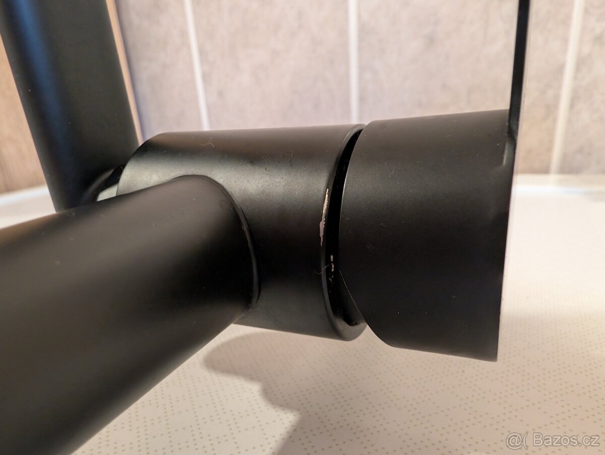 Vodovodní baterie nástěnná - černá - 5