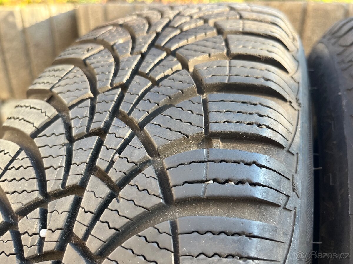 Good year zimní pneu+plechová kola Škoda - 5