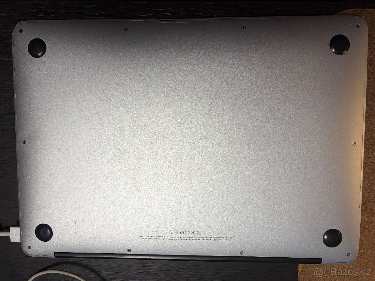 Macbook Air 13" Mid 2012 macOS Sequoia 15.7.4 - 5