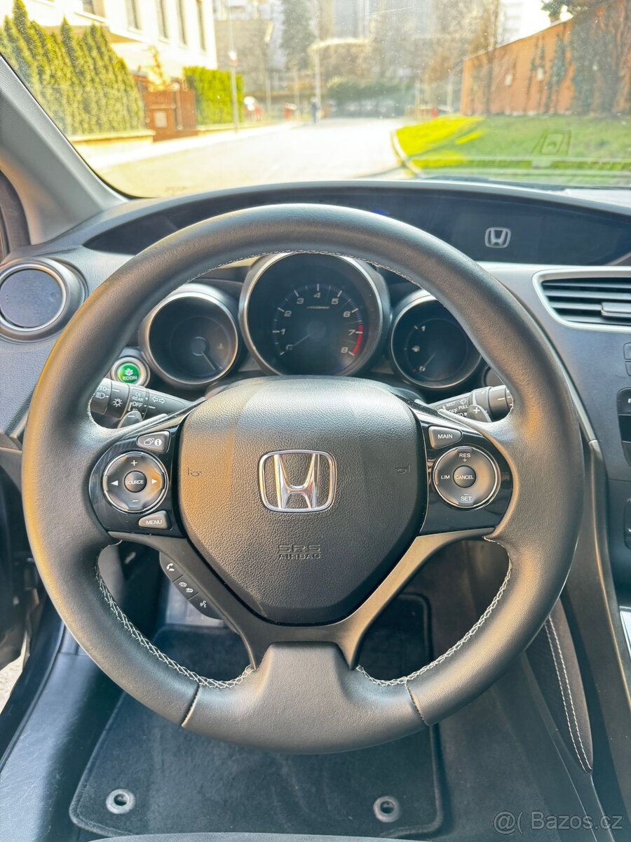 Honda Civic 9g - 5