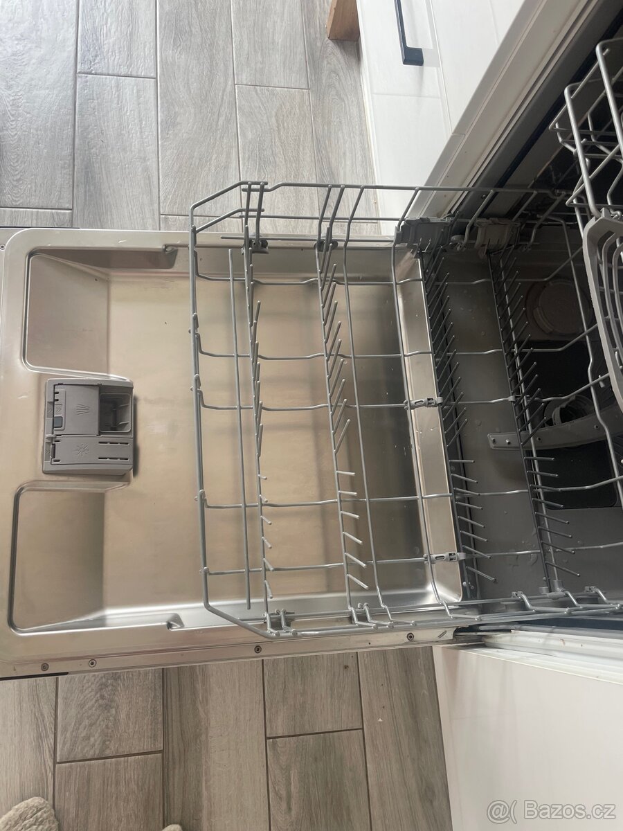 Myčka nádobí Bosch silence plus - 5