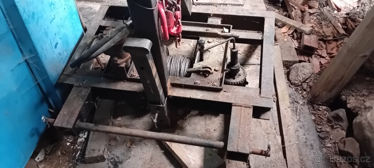 Naviják traktor - 5