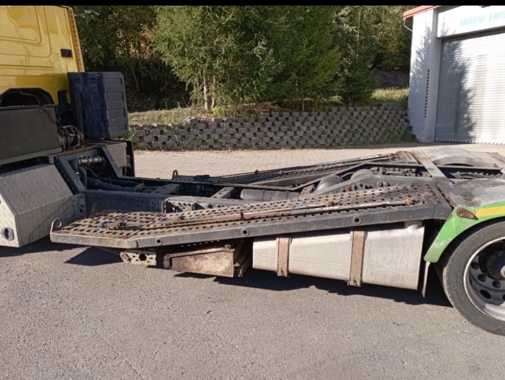 Scania odtahovka LKW