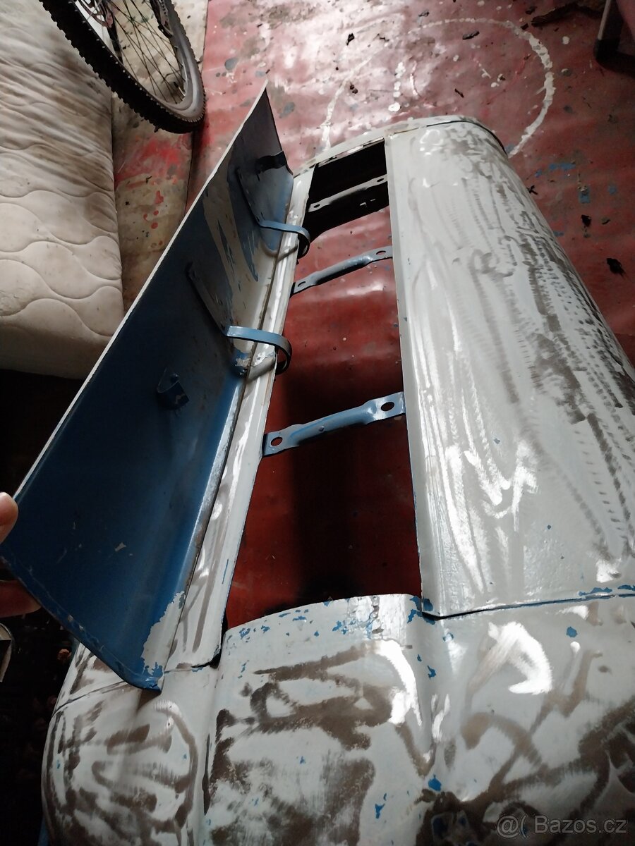 Prodám přední kapotu - 5