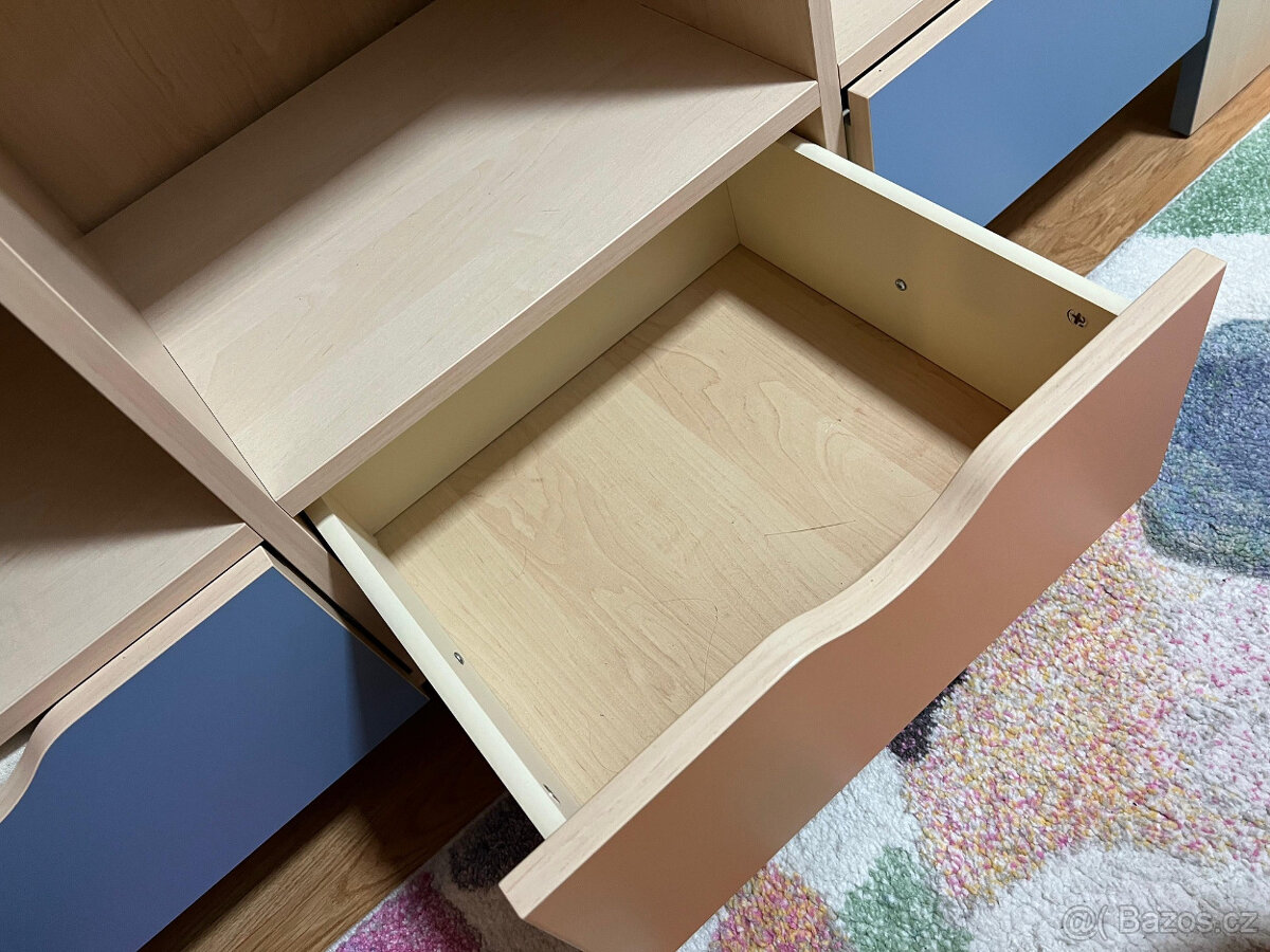 souprava do dětského pokoje s patrovou postelí a knihovnou - 5