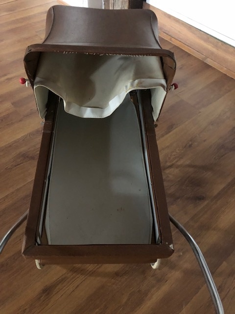 Retro kočárek pro panenky - 5