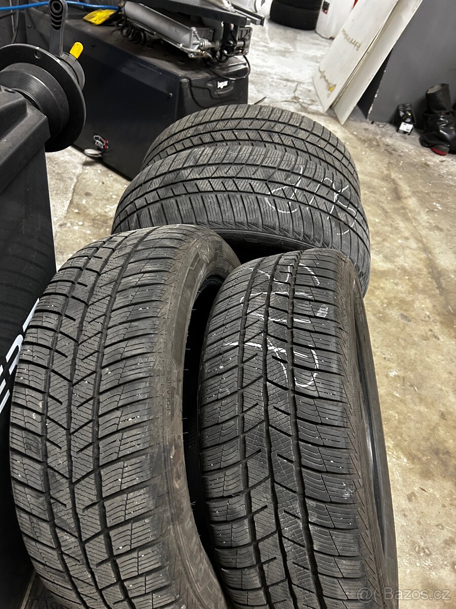 Pneu Barum 215/55 R17 - 5