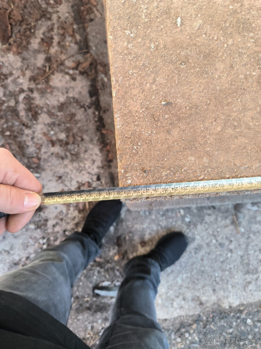 Prodám betonové dlaždice 30x30 - 5