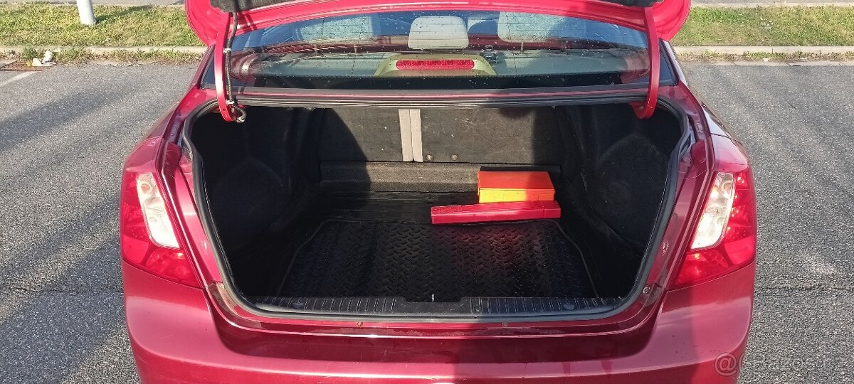 Daewoo Nubira SE - 5