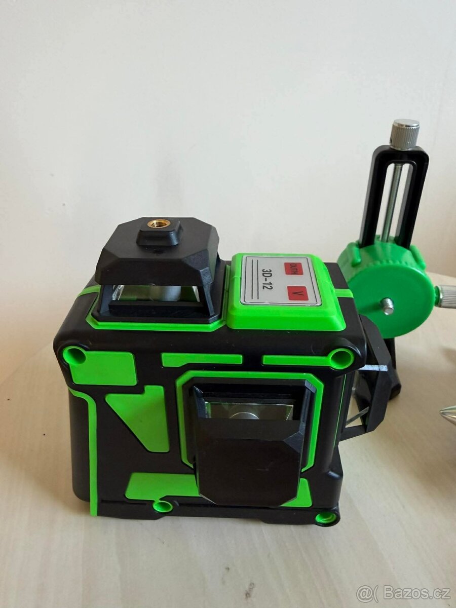 Křížový laser 3D-12 (1104) - 5