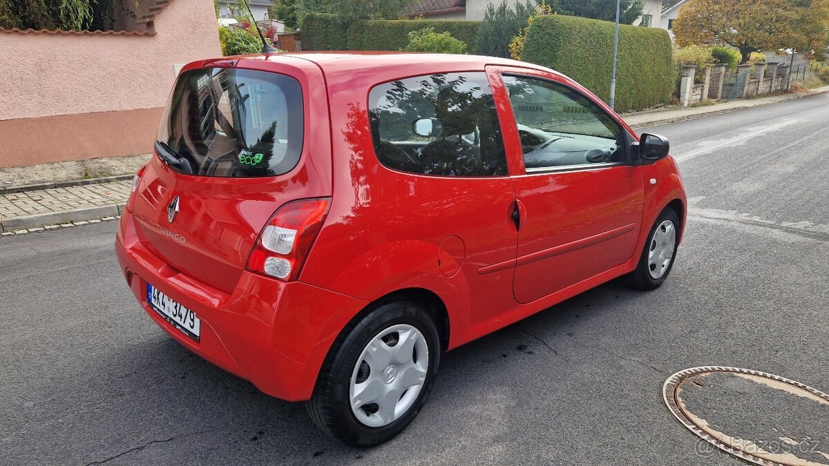 Renault Twingo 1.2i 55Kw Klima,Centrál na DO,Zimáky TOP - 5