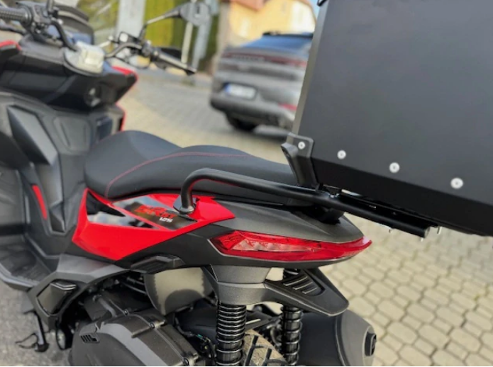 Aprilia SR GT 125 + Touring KIT - 5