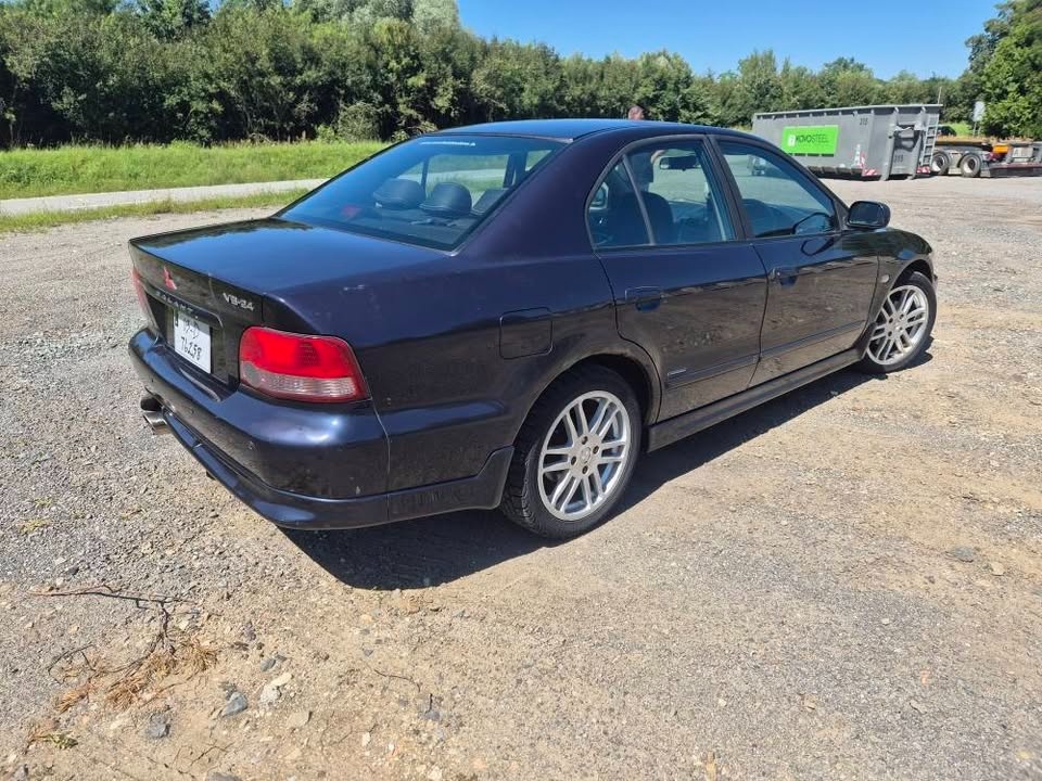 Mitsubishi Galant 2.5 V6 120kw - 5