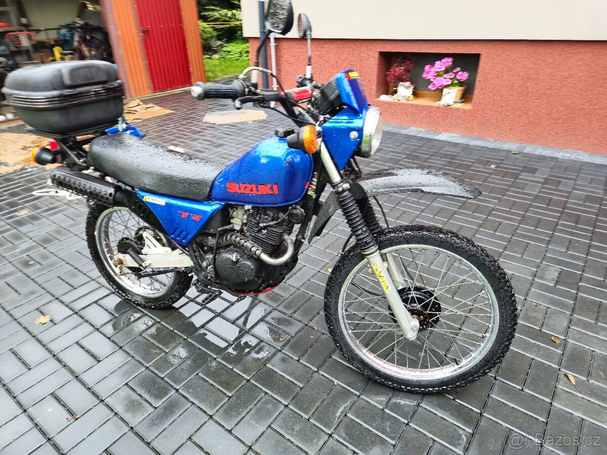 SUZUKI DR 125s bez TP - 5