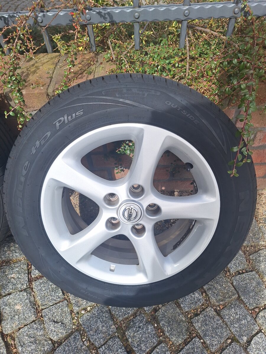 Nissan orig.Alu kola s letními pneu 205/60R16 - 5