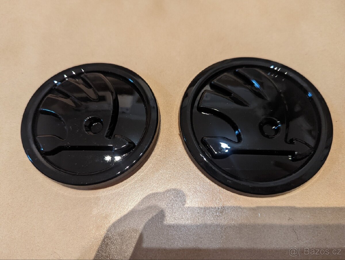 Škoda emblém 80/90mm ČERNÝ - 5