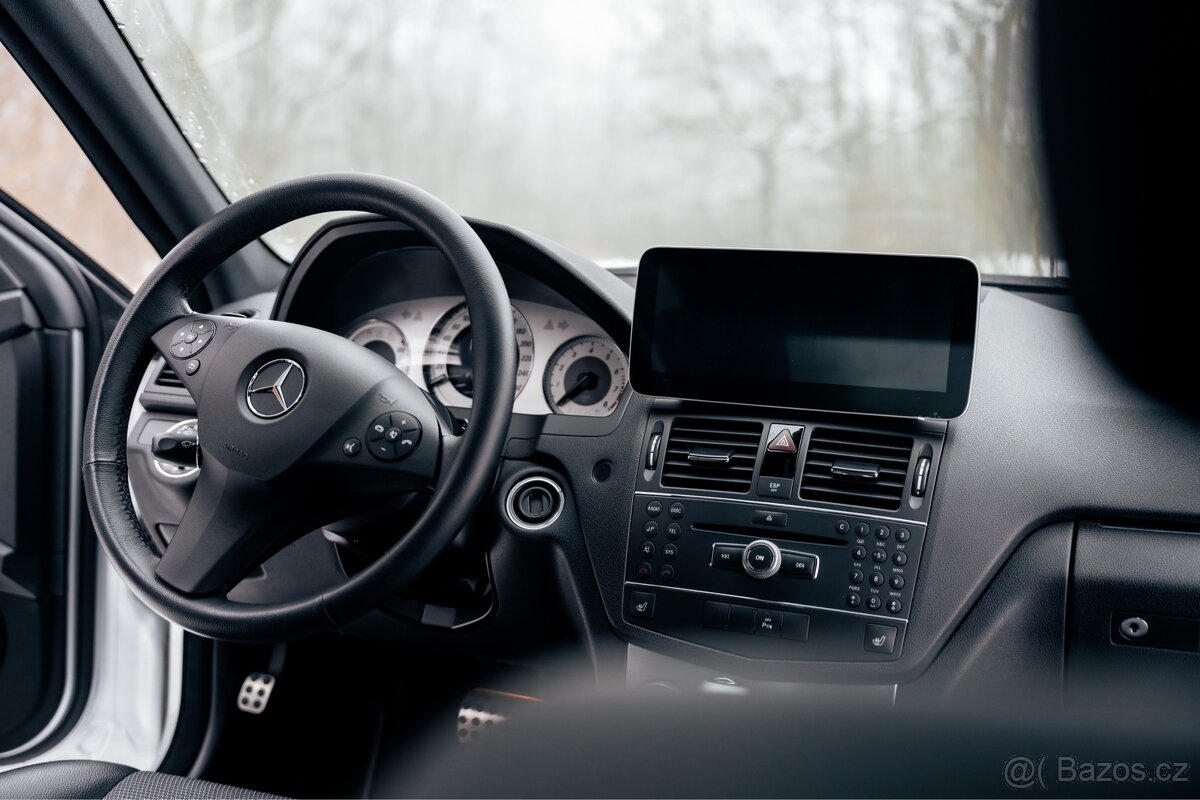 Mercedes C280 W204 V6 AMG (benzín) - 5