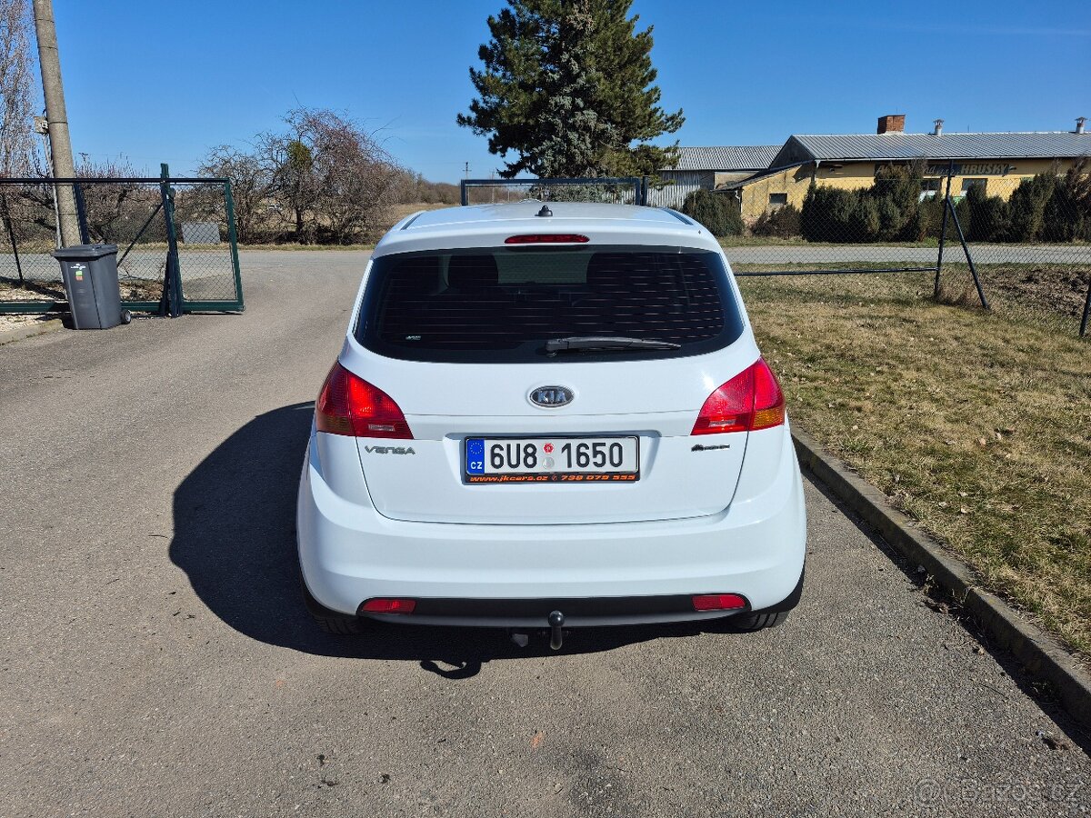 Venga, 1,4i, 66kW, serviska, ČR - 5